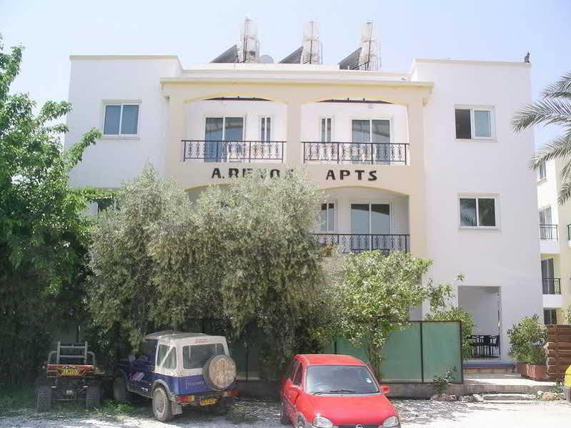 Renos Hotel Apts Polis Extérieur photo